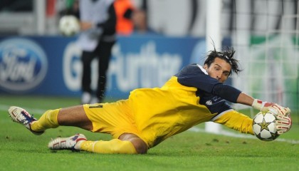 爱游戏赛事中心-传奇故事：从街头篮球到NBA巨星的励志成名记，街头篮球创始人