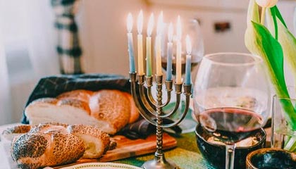 爱游戏正版-世界羽联超级系列赛印尼站，中国选手表现抢眼，印尼羽毛球世界冠军